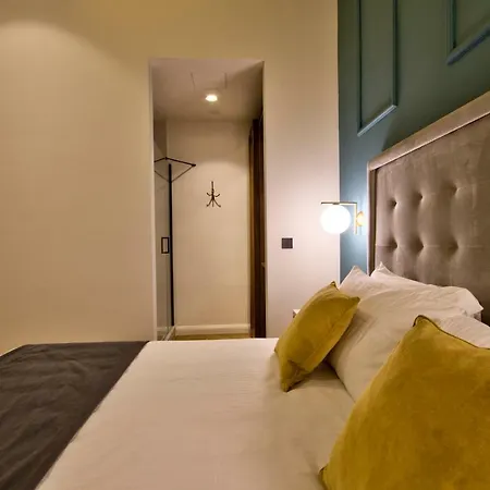 23 Boutique Floriana