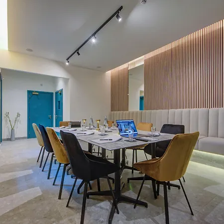23 Boutique Hotel 3*