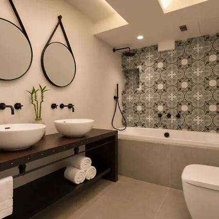 23 Boutique Floriana