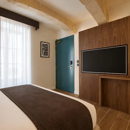 23 Boutique Hotel 3*