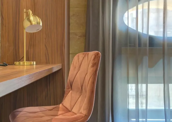 Hotel 23 Boutique 3*