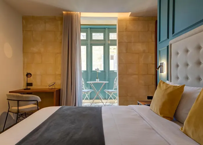 23 Boutique Floriana