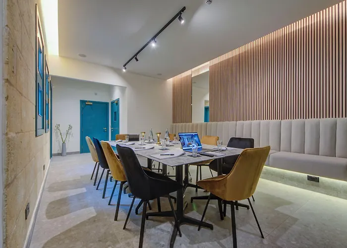 23 Boutique Hotel 3*