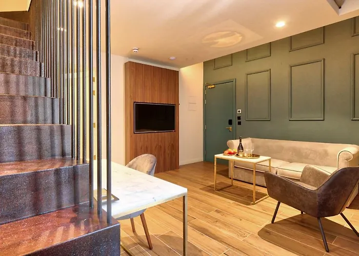 23 Boutique Hotel 3*